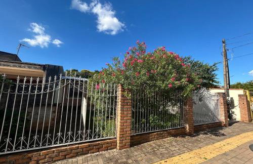 Casa ampla com 02 suítes e 01 quarto próx das Cataratas e Aeroporto - Foto 32