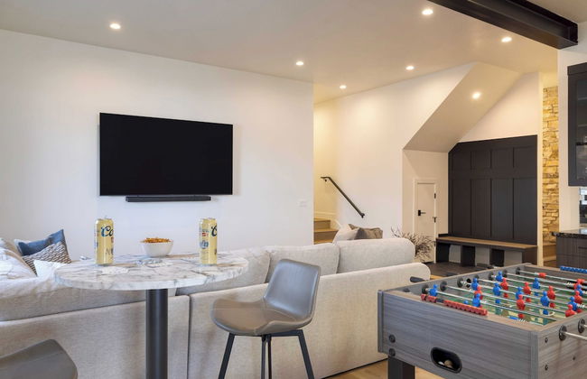 Mins to Deer Valley Lift Firepit, Game Room, Views, 5bdr Orion by Avantstay - Photo 15