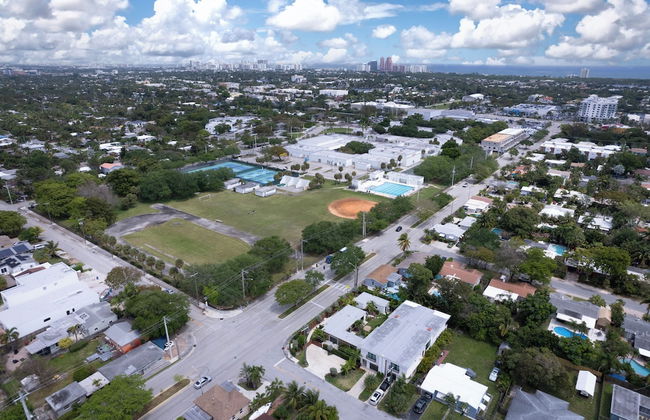 4BR Sleeps 10 Pet Friendly w/ Bbq! - Foto 41