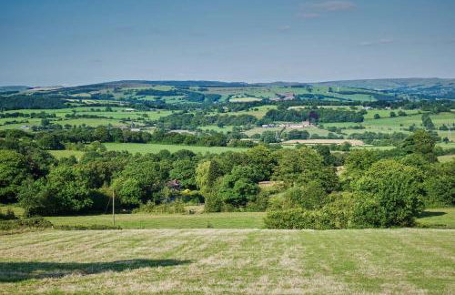 5 bedroom cottage in rural Staffordshire - Foto 2