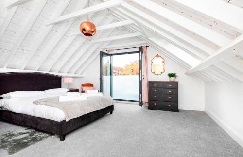 DRIFTWOOD by BOURNECOAST - An Exquisite Chalet Bungalow with a Sauna, BBQ Hut and Garden - HB6339 - Foto 30