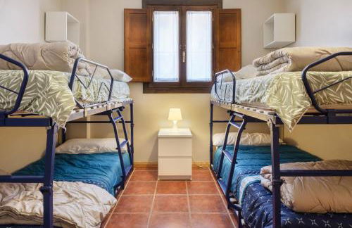 Amplio apartamento de montaña con terraza y WiFi - Foto 9