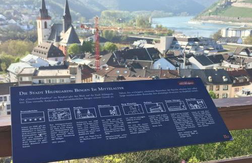 Schöne, neue Ferienwohnung am Rhein und mit Balkon - Foto 24