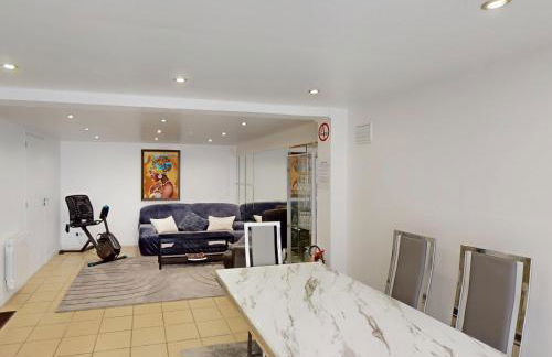 Kimia House appartement spacieux - Foto 9