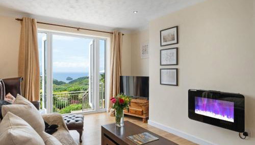 Peaceful Home Sea Views Private Parking - Foto 1