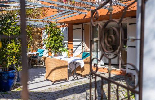 Appartement de caractère Le Camélia, 56m², dans propriété au calme avec piscine by le Mas de Louise et Sacha - Foto 1