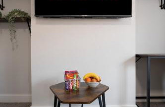 3 bedroom Cannock flat ideal for groups - Foto 20