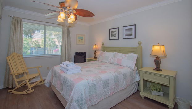 380 Tarpon Blvd - Foto 2, Habitación