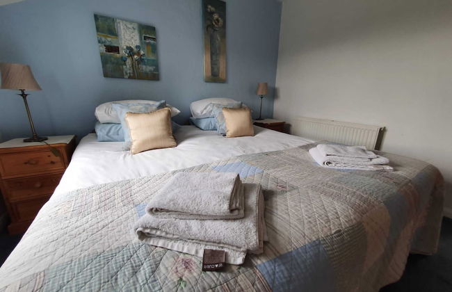 Martin Lane Farm Holiday Cottages - Photo 24