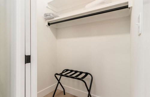 Stylish 4BR in Merion Village PD - Foto 36