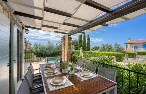 Villa Aryana With Pool - Happy Rentals - Foto 2