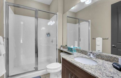 Chic 2BR- Pool,Gym,Pkng,Near BOK Ctr&Arts Dstrct - Photo 62