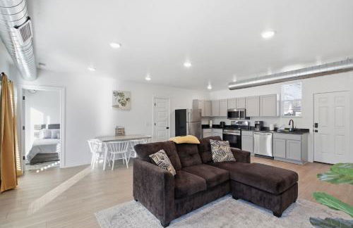 Modern 2BR Near Downtown OKC home - Foto 10