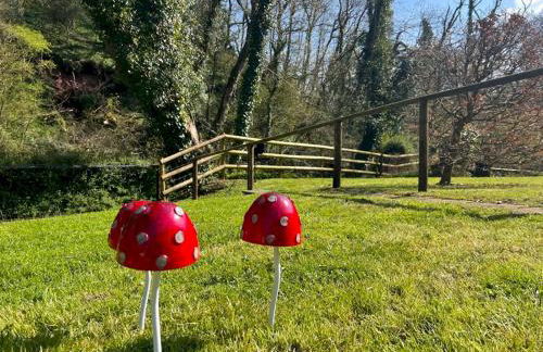 Perfect Tranquil Holiday Home Old Forge Pumphouse - Pass the Keys - Photo 52