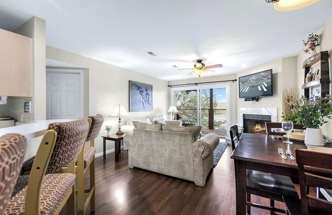 Family Lakefront Oasis Picture Perfect Retreat! - Photo 17