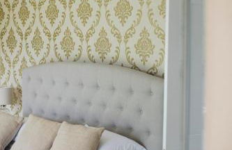 Large Country House with Hot Tub, Pool Table, and Log Burner - Photo 66