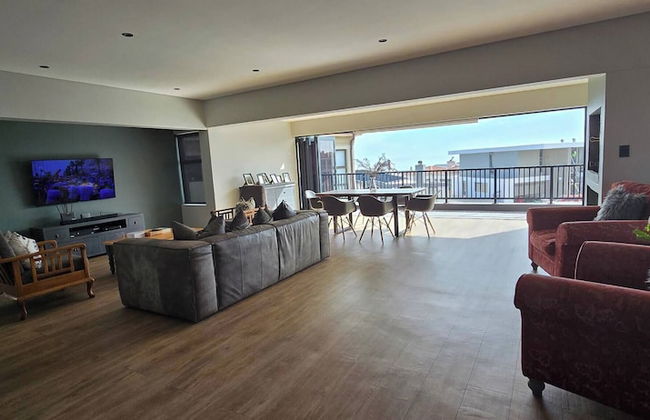 Seaside Retreat in Langebaan With Hot Tub and BBQ - Foto 7