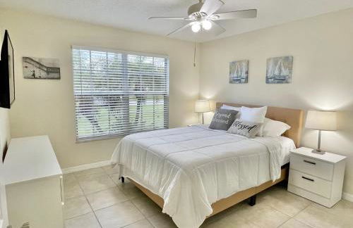 Perfect Jupiter Vacation House with Private Pool - Photo 16