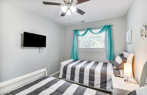 1 Mi to Beach Home with Patio and Grill in Hampton! - Foto 19