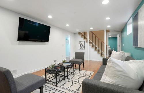 Arvada home w hot tub & BBQ - Photo 12