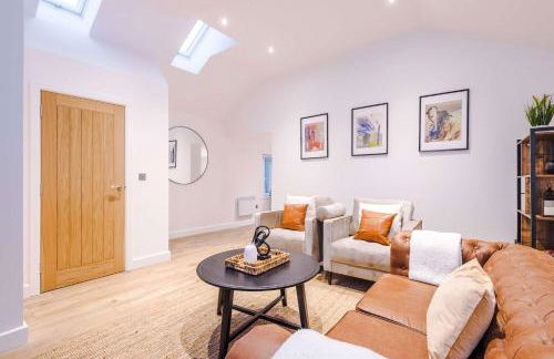 Old Town Hull Apt 1 - King or Twin - Marina Nearby - Foto 12