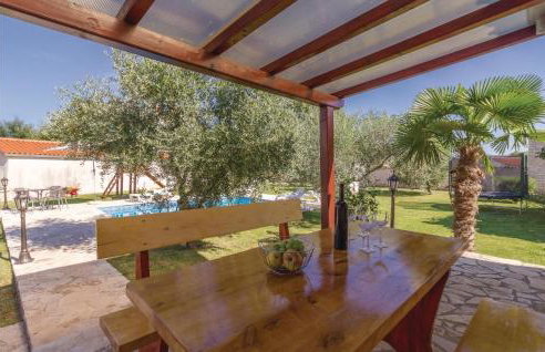 Two-Bedroom Holiday Home In Rebici - Foto 12