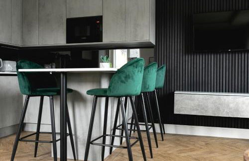 Skyvillion - COZY LARGE 4 & 1 Bed Apartments in London Enfield, Mins to Tube Station, Free Wi-Fi - Foto 40