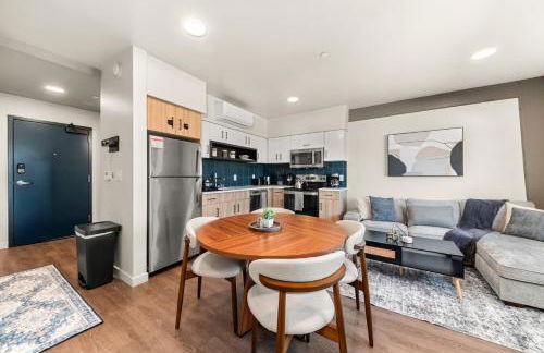 2BR in Downtown with Parking - Foto 21