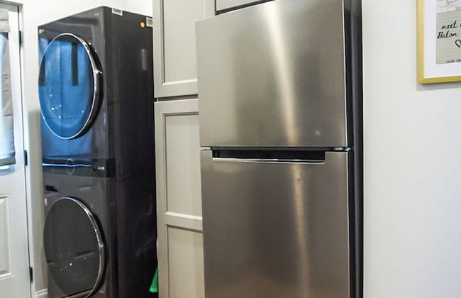 StayAE - Flamingo House - Photo 13