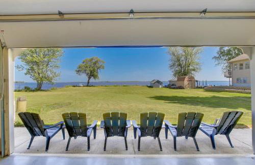 Lakefront Winneconne Home with Private Dock! - Foto 4