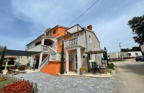 4 You Apartments - Foto 2