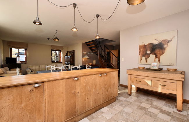 Rustic Holiday Home in Halleux - Photo 16