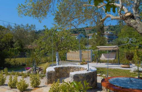 The Red House in Dassia - Foto 28