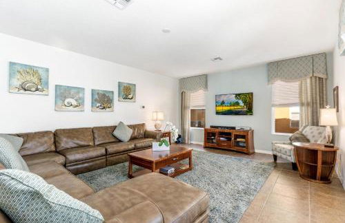 Spacious 6-Bedroom Getaway with Game Room, Private Spa & Sunny Pool Deck in Premier Resort Setting - Foto 27