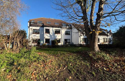 Canal Side Retreat - Foto 17