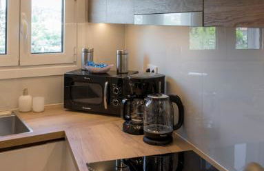 Highway Haven - Halandri - Foto 10