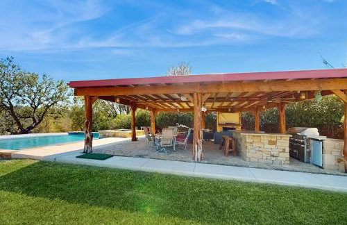 4-Bedroom Spacious Home with Guest House & Pool, Located on 9 Acres of Land - Foto 48