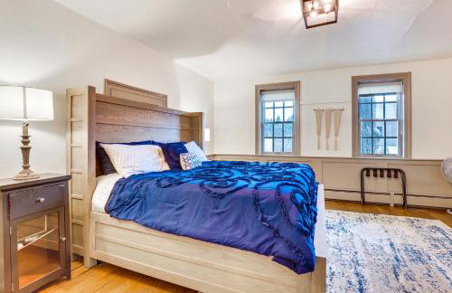 Timeless Winesburg Farmhouse with Deck - Foto 17