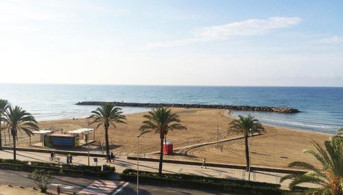 Espectacular ático dúplex con vistas al mar - Foto 1