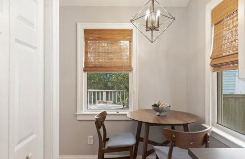 Spacious and Quiet One Block off King Street - Foto 10