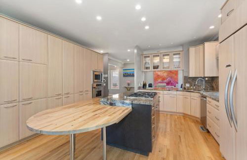 Heart of Cherry Creek Group Retreat Hot Tub - Foto 24