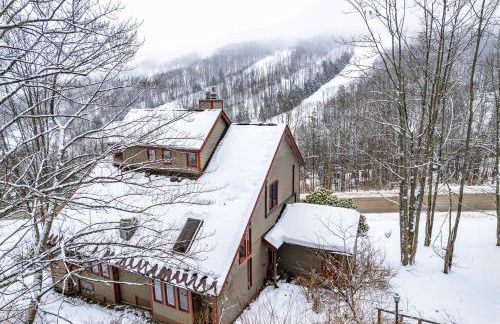 Chalet Across from Holiday Valley Walk to Lifts - Foto 1