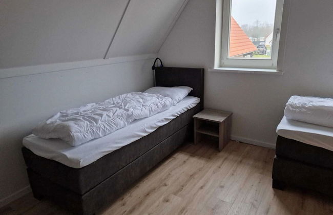 Coastal Getaway w/ Sauna - Photo 8