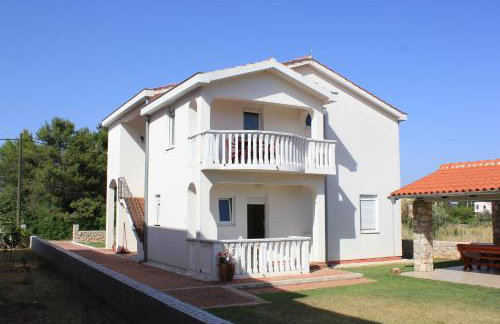 Apartments by the sea Pasman - 8215 - Foto 2