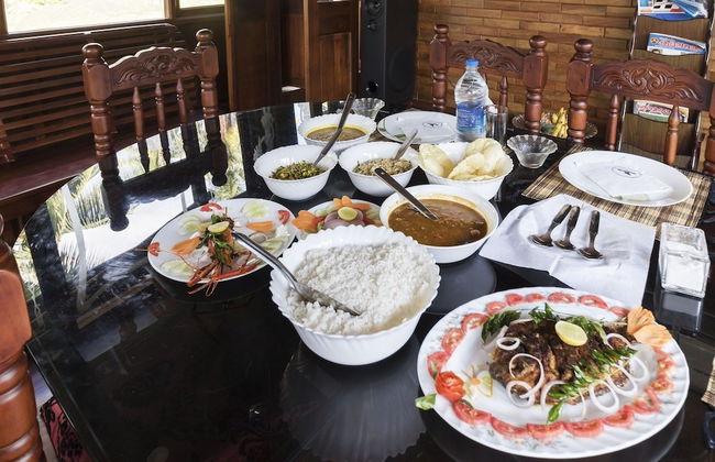 GuestHouser 3 BHK Houseboat 1b08 - Foto 21