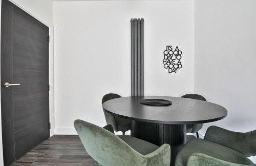 Central Cardiff Retreat 2Bed Apartment with Balcony and Parking - Foto 8