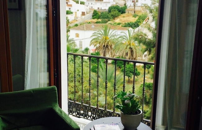 Apartamentos El Burgo - Photo 13