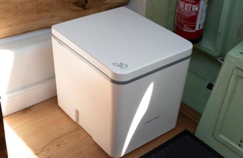 Ausgbebautes Rettungsboot ARDSCHE NOAH - Foto 9