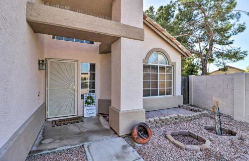 Lavish Family Escape with Game Room in Avondale! - Foto 41