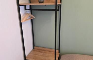 Neu Renoviert - 4 Schlafplätze, Zentral, Terrasse - Photo 30